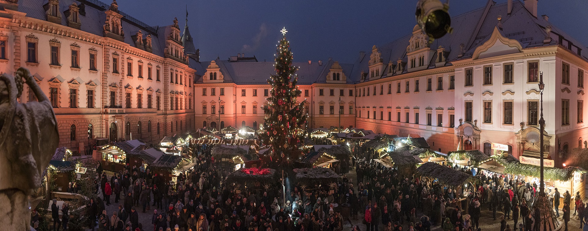 Romantischer Weihnachtsmarkt auf Schloss Thurn und Taxis Regensburg